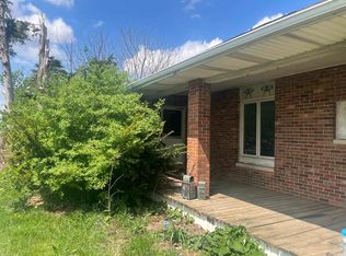 5890 W 300th St S, Anderson, IN 46011