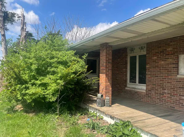 5890 W 300th St S, Anderson, IN 46011