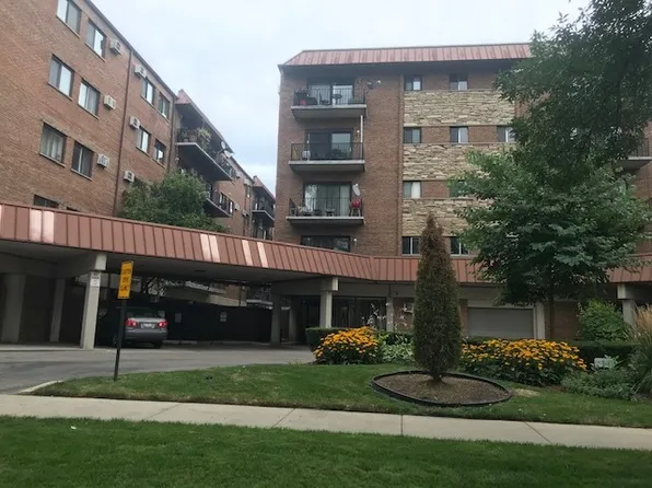 2333 N Neva Ave #307, Chicago, IL 60707