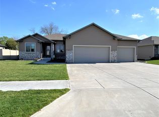 4625 31st St, Columbus, NE 68601