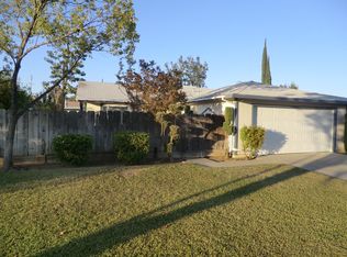5951 E Robinson Ave, Fresno, CA