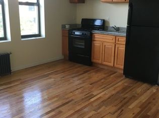 2815 24th Ave APT 4, Astoria, NY 11102