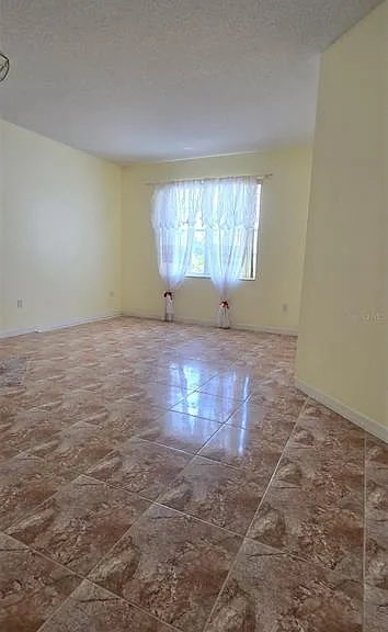 619 Reindeer Dr — Photo 16
