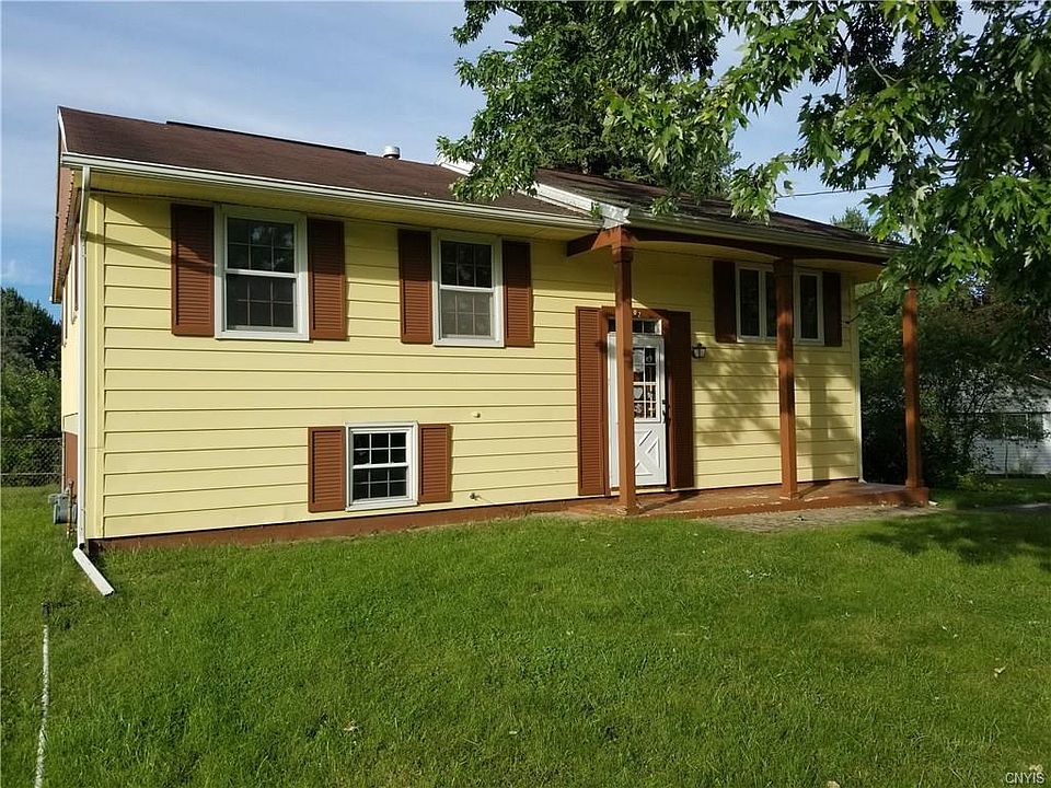 1st image of 102 Clarewood Dr
