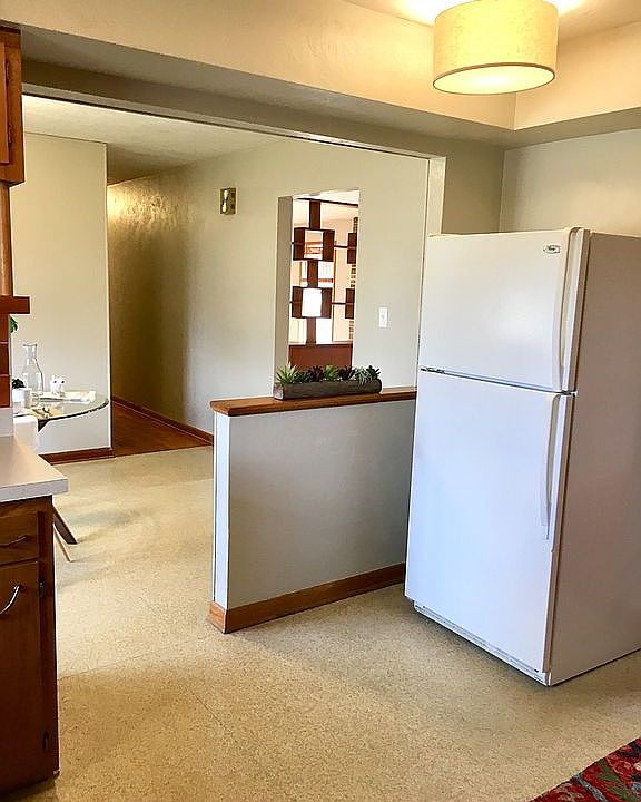 Kitchen/Breakfast Nook