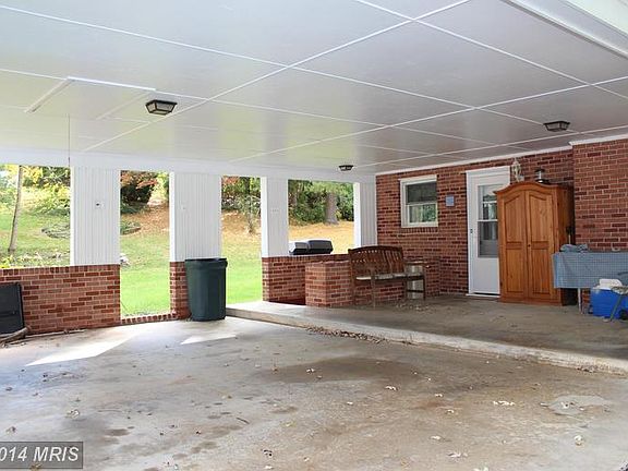 3rd image of 11617 Robinwood Dr