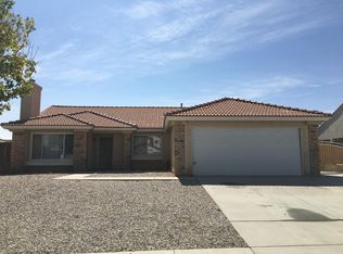13121 Bennington Dr, Victorville, CA 92392