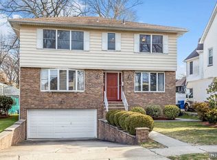 271 Mortimer Ave, Rutherford, NJ 07070