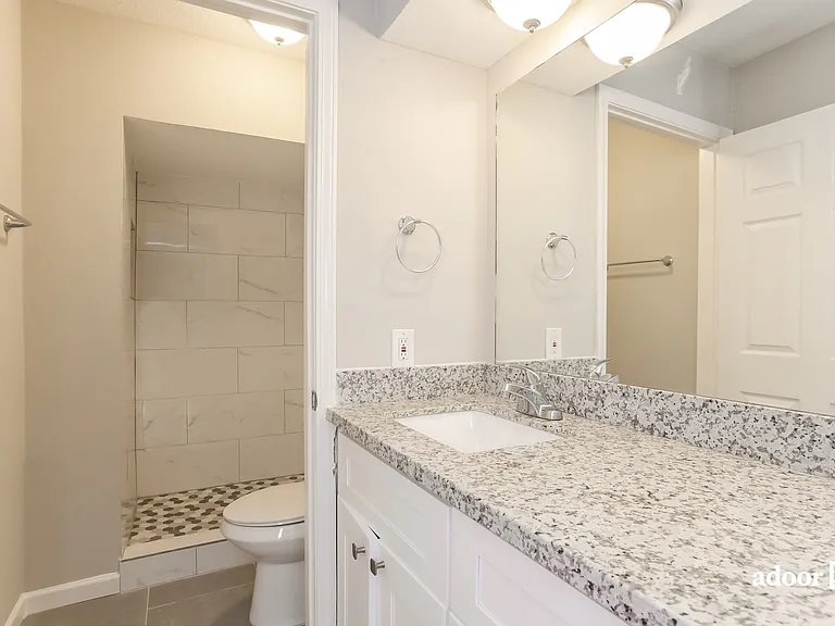 10215 Golden Meadow Dr — Photo 12
