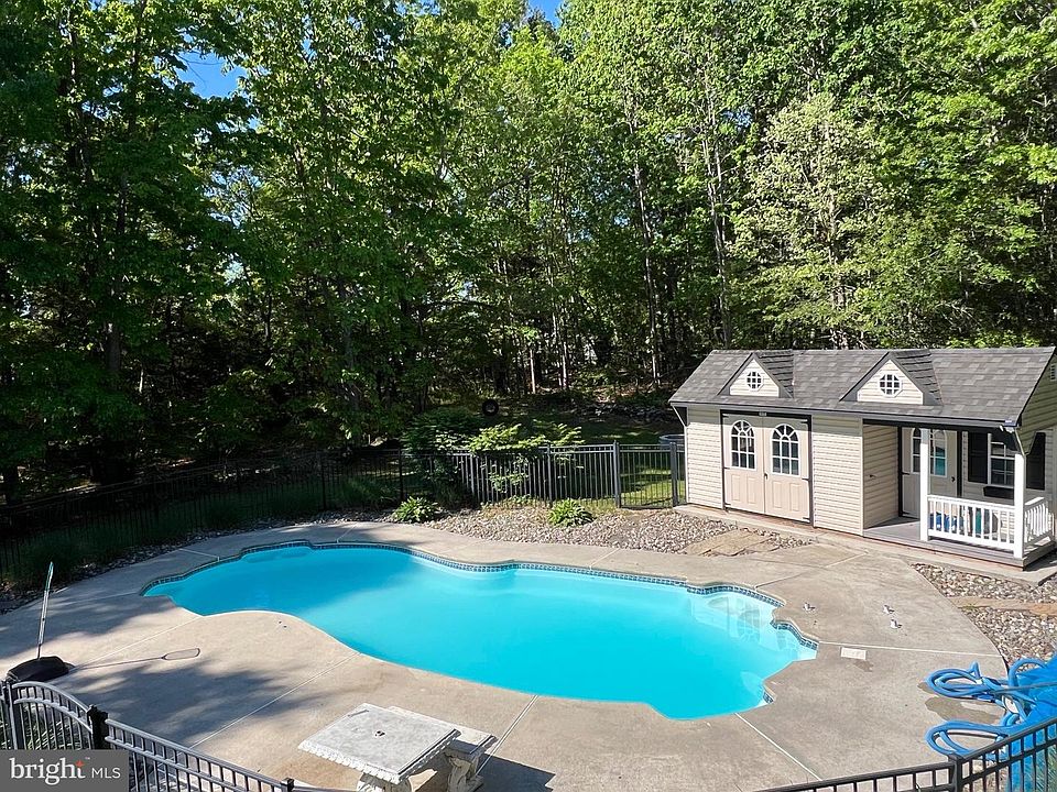 525 Lantern Way, Franklinville, NJ 08322 | Zillow
