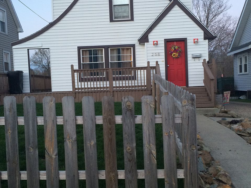 1st image of 258 Harvard Blvd