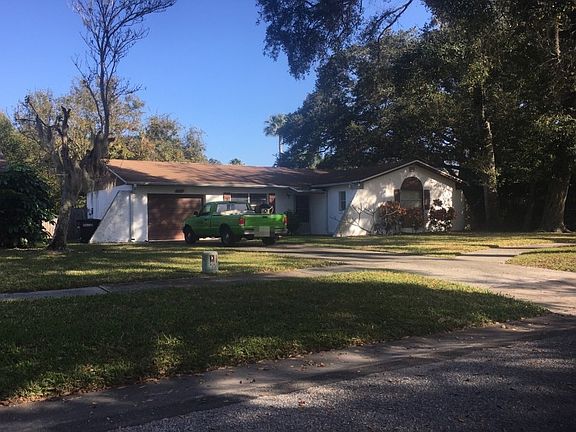 3rd image of 1580 Cumberland Ln