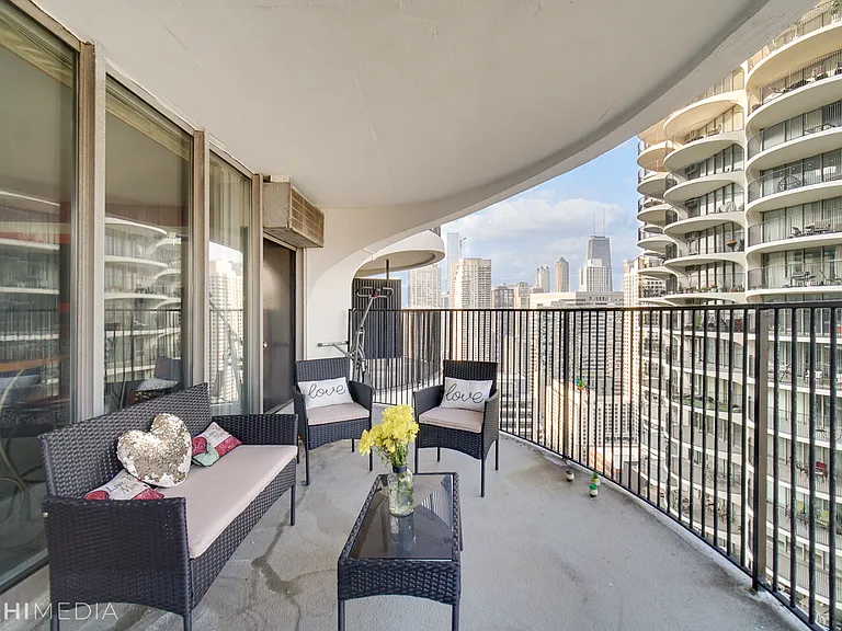 300 N State St #3908 — Photo 13
