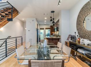 505 Zephyr Dr, Oakland, CA 94607