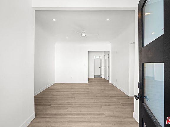 4th image of 1246 N Formosa Ave