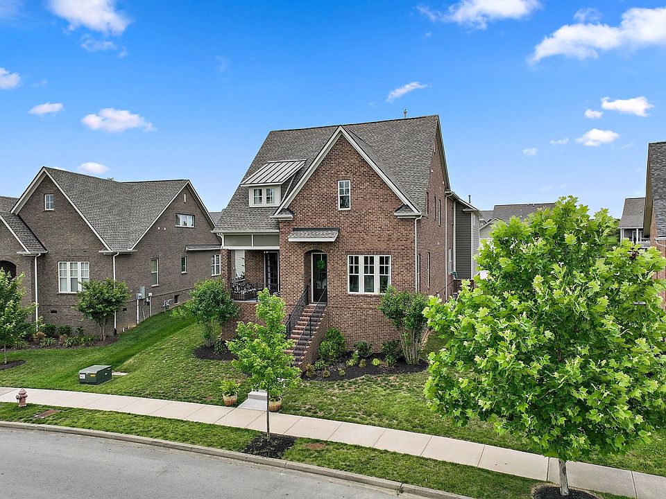1st image of 3198 Natoma Cir