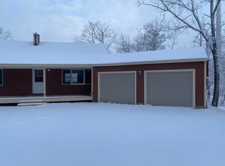 885 Plausawa Hill Rd, Pembroke, NH 03275