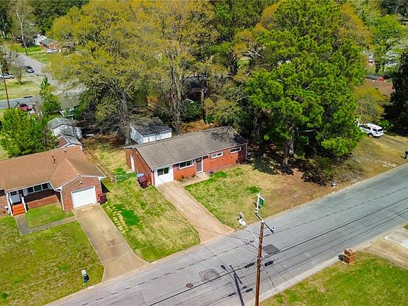 2nd image of 3924 Port Rd