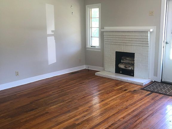 4th image of 96 Lynnwood Dr
