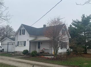 711 E 450 N, Windfall, IN 46076
