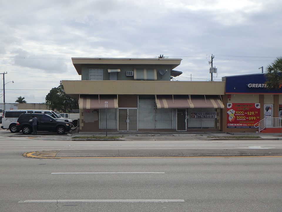 Commercial Building FOR SALE