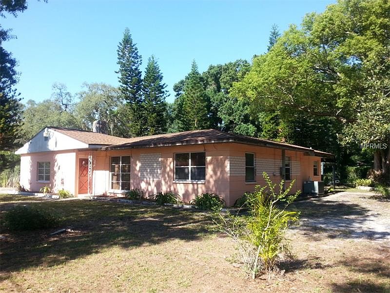 1st image of 9210 N Willow Ave