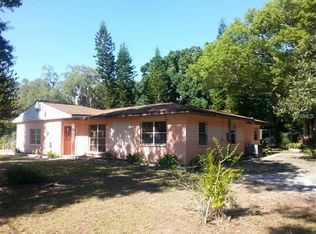 9210 N Willow Ave, Tampa, FL 33612