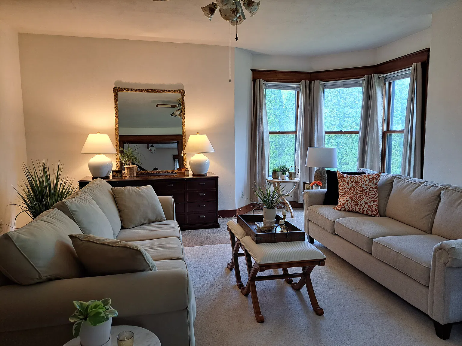 1 bed, 1500 sqft, $1,300 — Photo 3