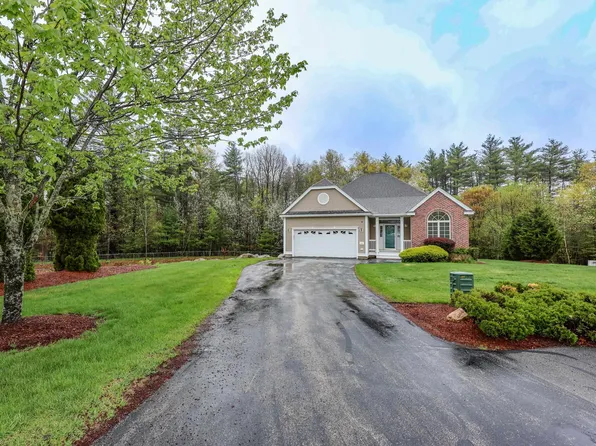 64 Sawgrass Circle, Londonderry, NH 03054