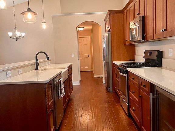 5th image of 1250 Gulf Breeze Ct #36
