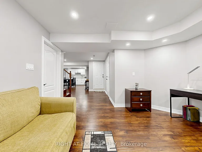 46 Aishford Rd #BASEMENT — Photo 7
