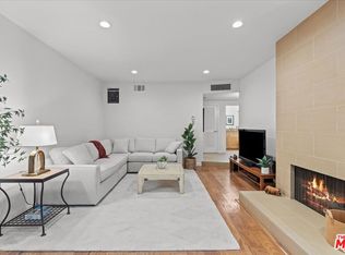 521 Montana Ave APT 113, Santa Monica, CA 90403