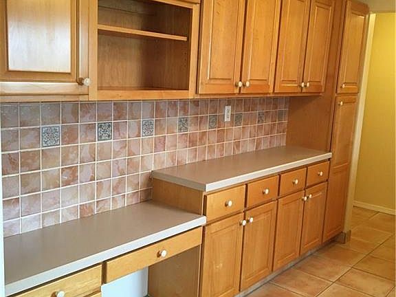 5th image of 115 Lueck Ln
