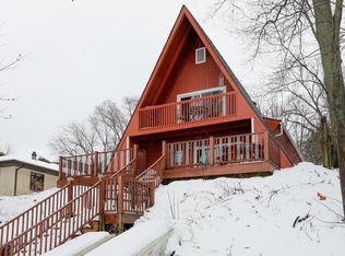 82620 Waldron Dr, Lawton, MI 49065