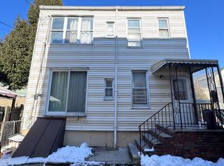 71 W 18th St, Bayonne, NJ 07002