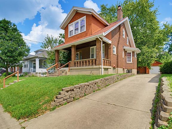 2nd image of 3918 Delmar Ave