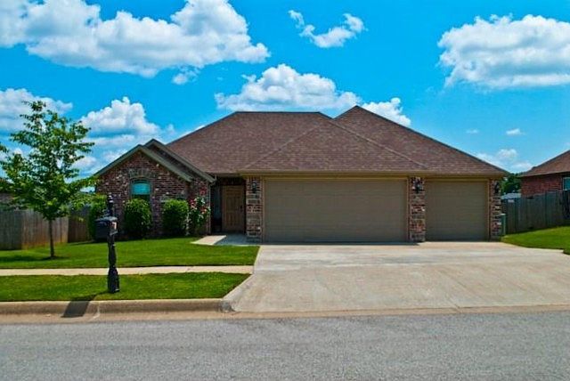 1st image of 4207 W Titus Dr
