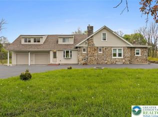 1790 Friedensville Rd, Bethlehem, PA 18015
