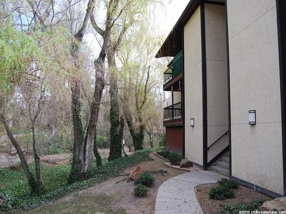 3rd image of 5543 S Marshwood Ln Unit B