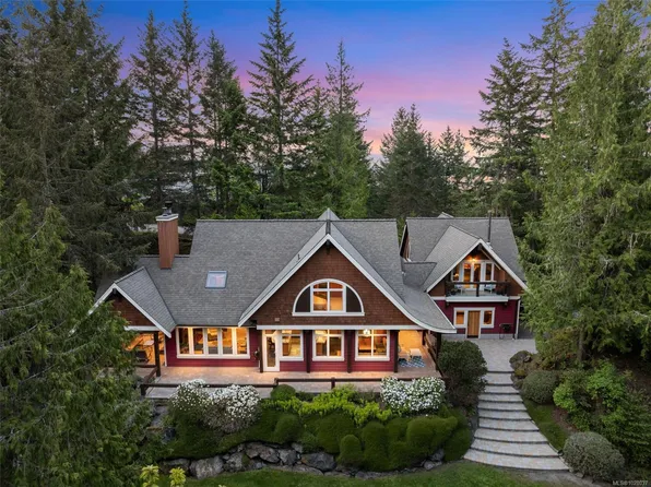 1660 Hedgerow Pl, North Saanich, BC V8L 6B2