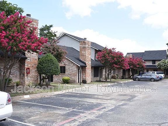 5th image of 3000 Webb Ave APT 501