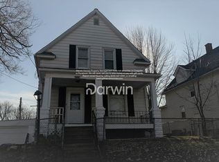 1712 14th Ave, Moline, IL 61265