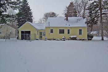 2nd image of 784 Chestnut Bnd