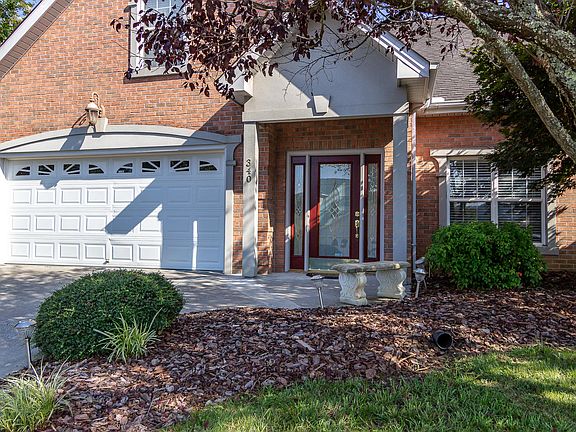 3rd image of 340 Lochmere Dr