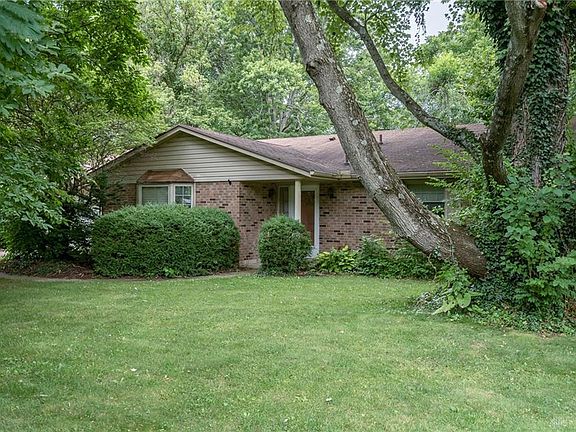 3rd image of 3222 Patsie Dr