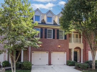 1306 Village Terrace Ct, Dunwoody, GA 30338