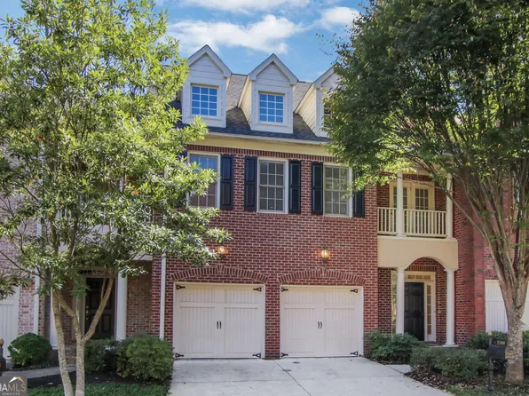 1306 Village Terrace Ct, Dunwoody, GA 30338