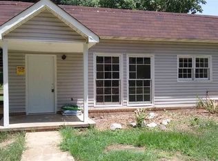 214 Cherokee Cir, Spartanburg, SC 29307