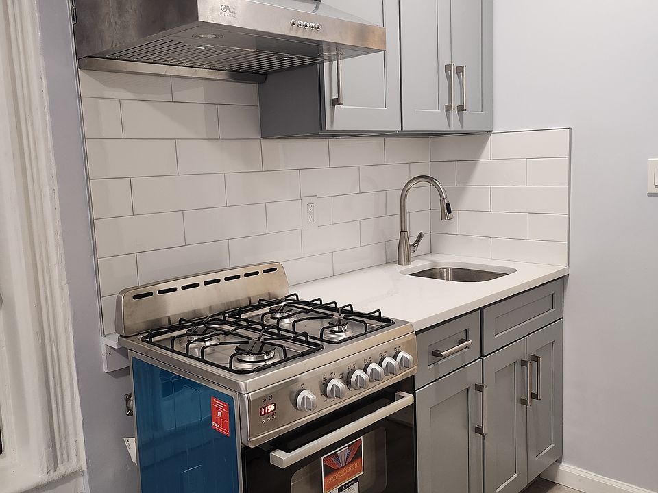 1st image of 49 Catherine St APT 1D