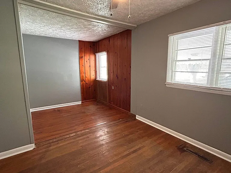 62 Rose Rd — Photo 8